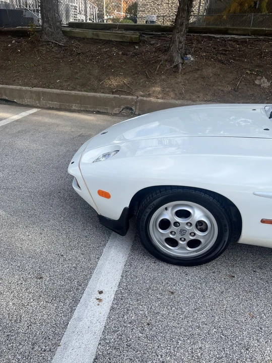 1985 Porsche 928 S - Image 17 of 31