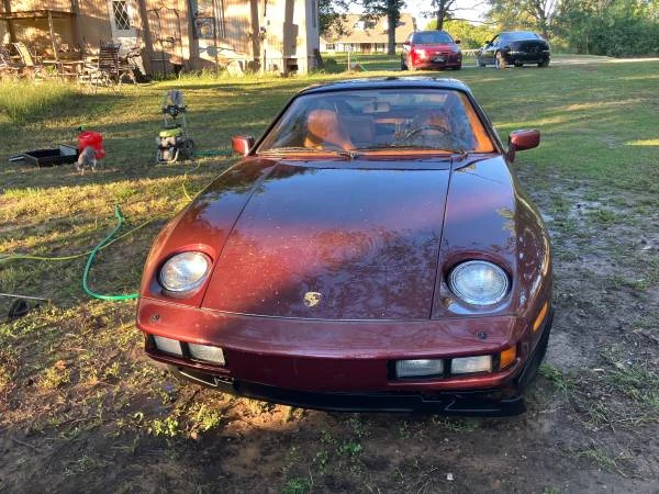 1985 Porsche 928 S - Image 9 of 12
