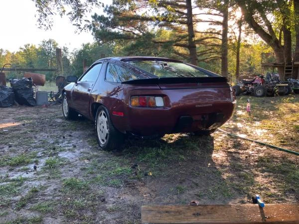 1985 Porsche 928 S - Image 6 of 12