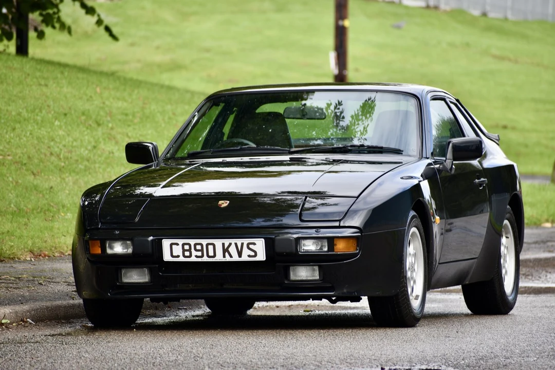 1985 Porsche 944 - Image 9 of 30