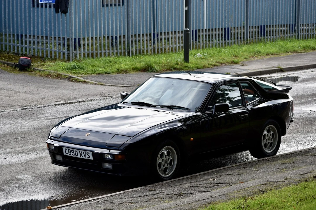 1985 Porsche 944 - Image 17 of 30