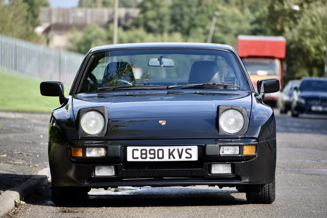 1985 Porsche 944 - Image 13 of 30