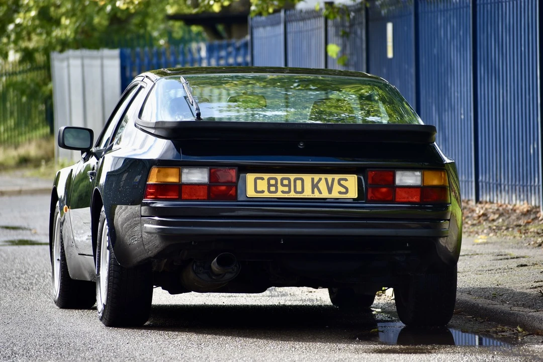 1985 Porsche 944 - Image 5 of 30