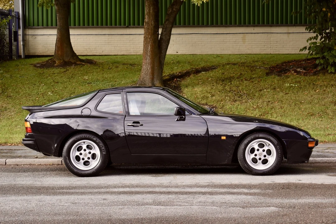 1985 Porsche 944 - Image 21 of 30