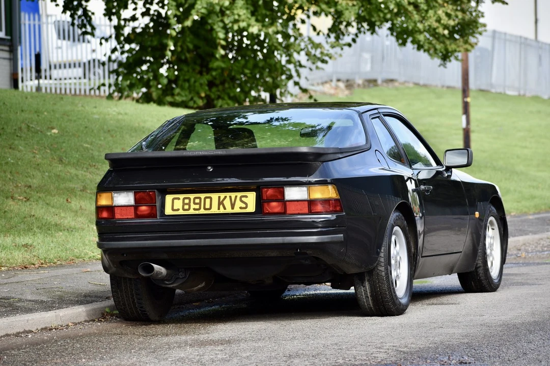 1985 Porsche 944 - Image 27 of 30