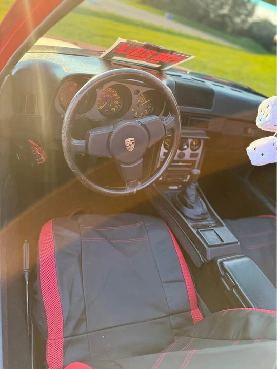 1985 Porsche 944 - Image 4 of 10