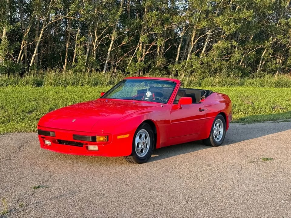 1985 Porsche 944 - Image 2 of 10