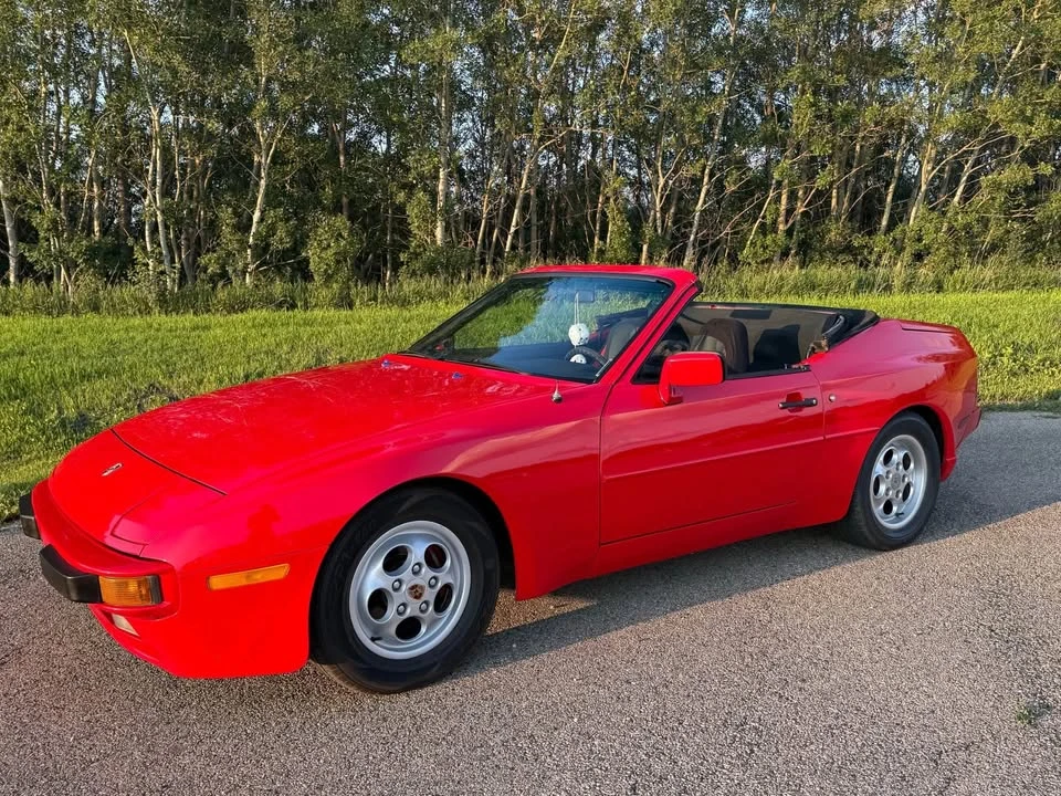 1985 Porsche 944 - Image 3 of 10