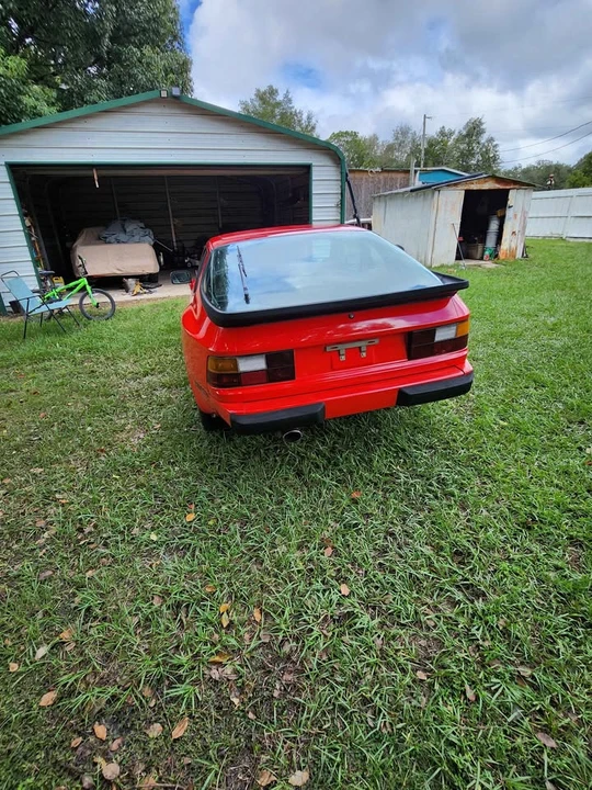 1985 Porsche 944 - Image 2 of 6