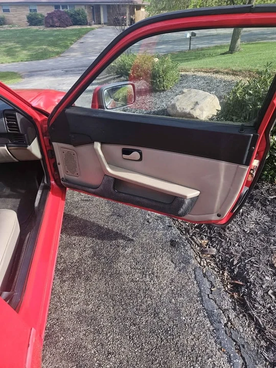 1985 Porsche 944 - Image 10 of 11