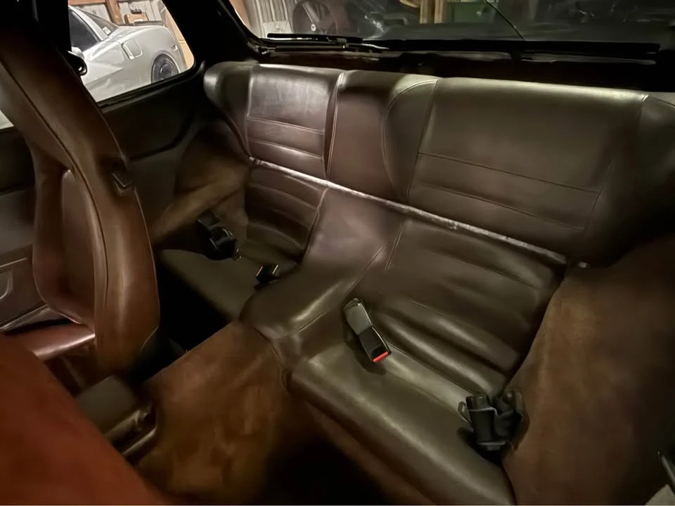 1985 Porsche 944 - Image 6 of 7
