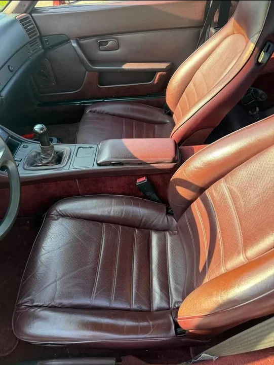 1985 Porsche 944 - Image 7 of 10