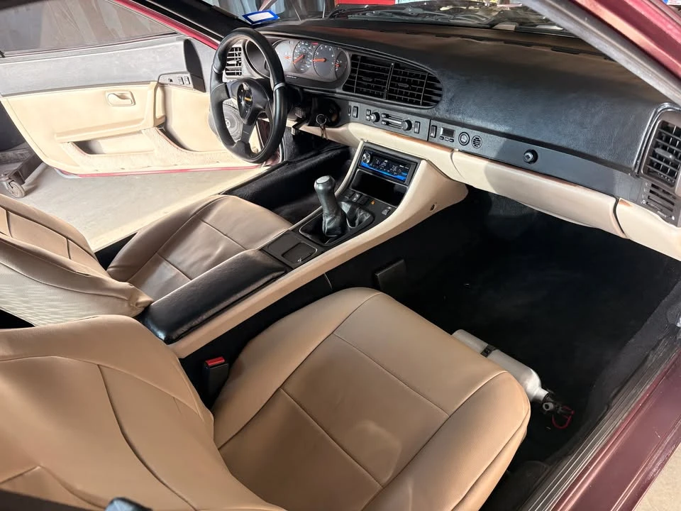 1985 Porsche 944 - Image 4 of 19