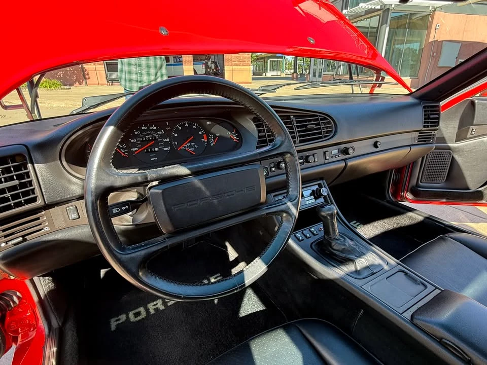 1985 Porsche 944 - Image 6 of 10