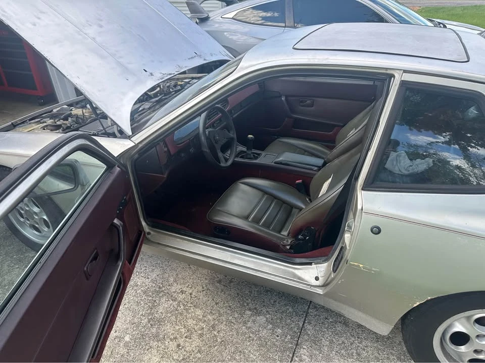 1985 Porsche 944 - Image 6 of 9
