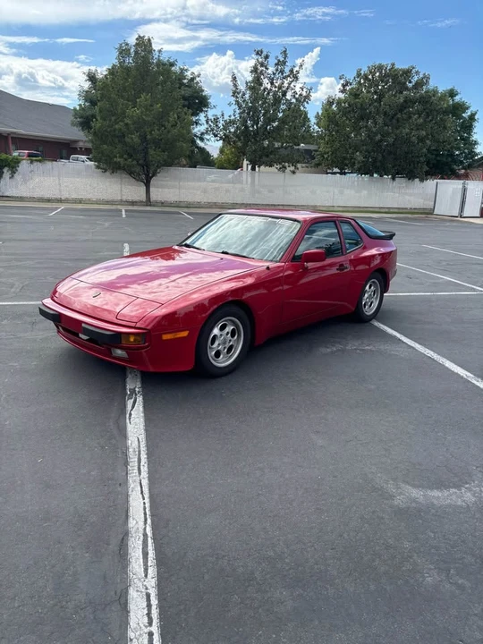 1985 Porsche 944 - Image 2 of 14