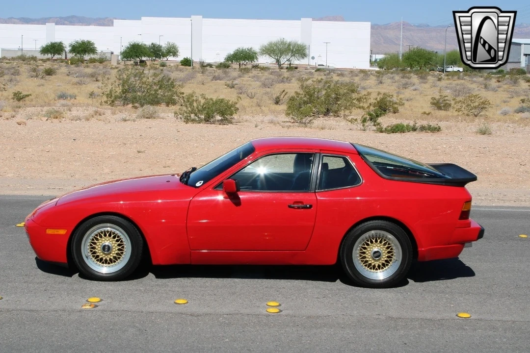 1985 Porsche 944 - Image 7 of 21