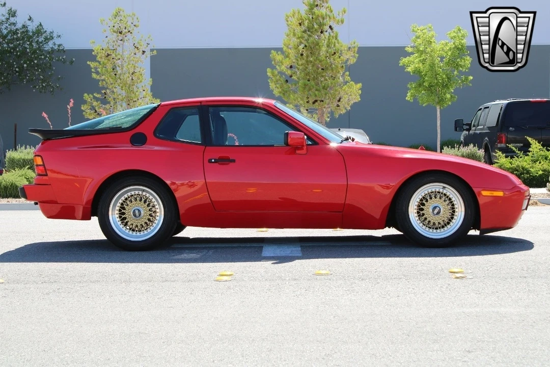 1985 Porsche 944 - Image 20 of 21
