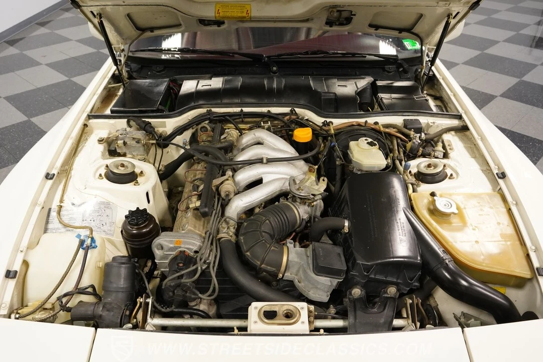 1985 Porsche 944 - Image 3 of 12