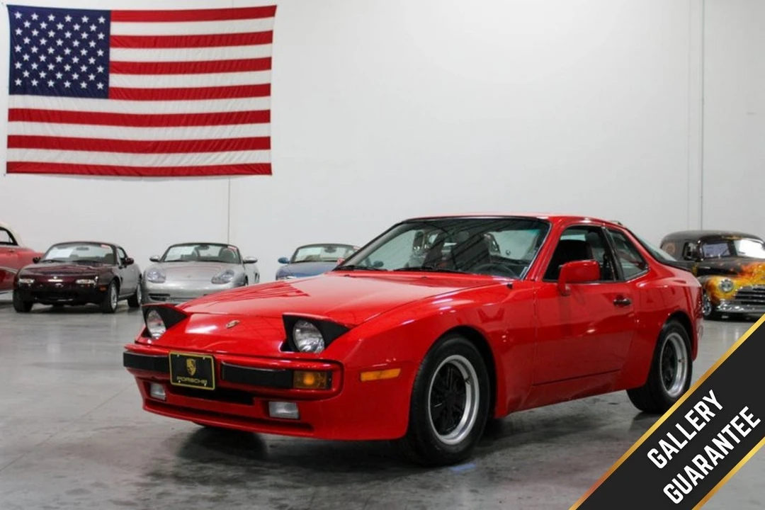 1985 Porsche 944 - Image 3 of 12