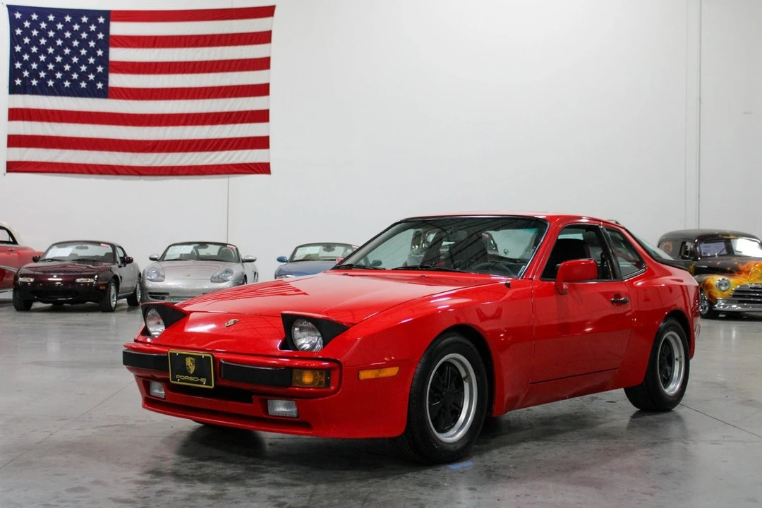 1985 Porsche 944 - Image 4 of 12
