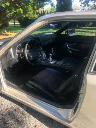 1985 Porsche 944 - Image 10 of 19