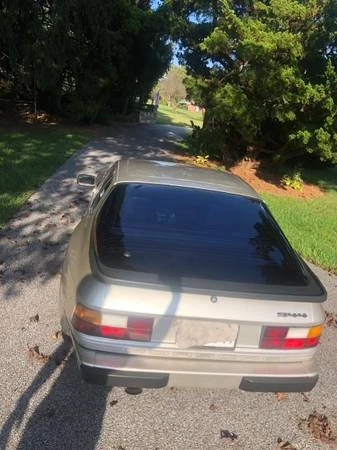 1985 Porsche 944 - Image 4 of 19