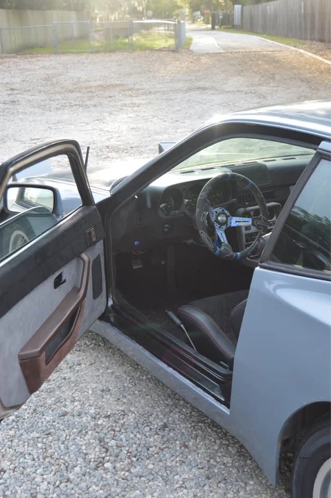 1985 Porsche 944 - Image 9 of 16