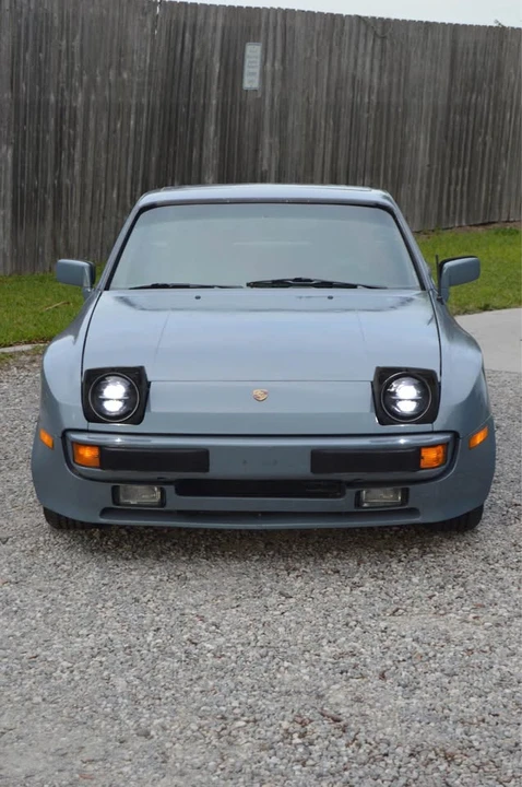 1985 Porsche 944 - Image 3 of 16