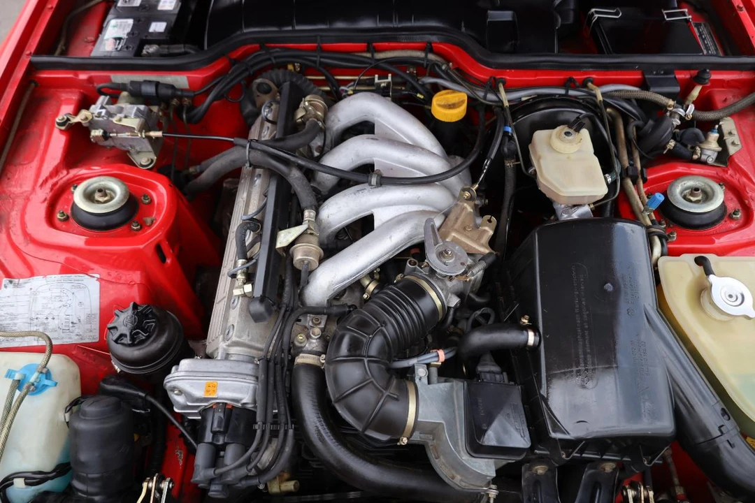 1985 Porsche 944 - Image 16 of 31