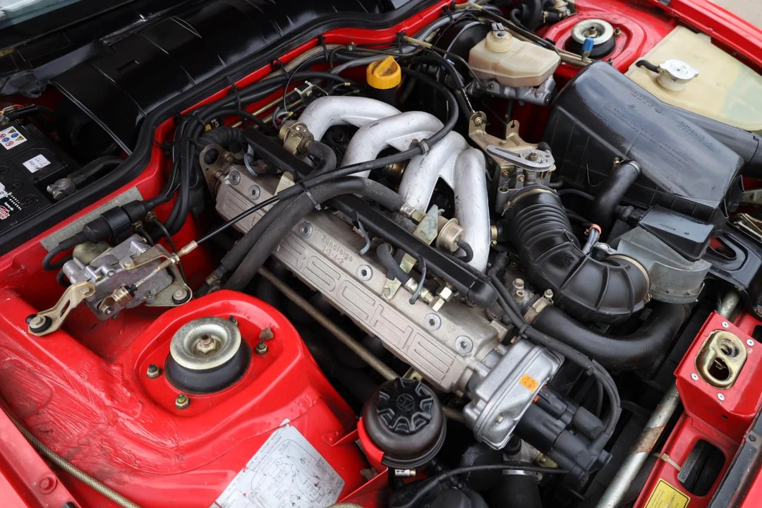 1985 Porsche 944 - Image 17 of 31