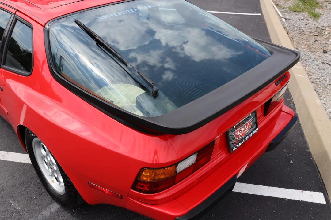 1985 Porsche 944 - Image 25 of 31