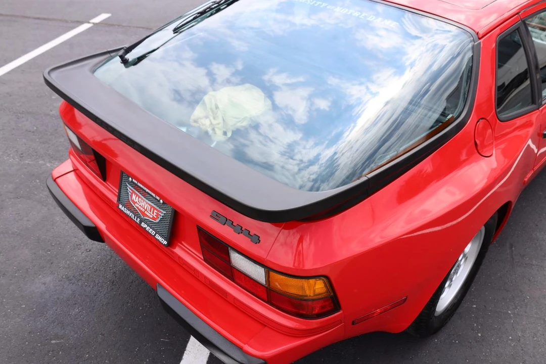 1985 Porsche 944 - Image 26 of 31