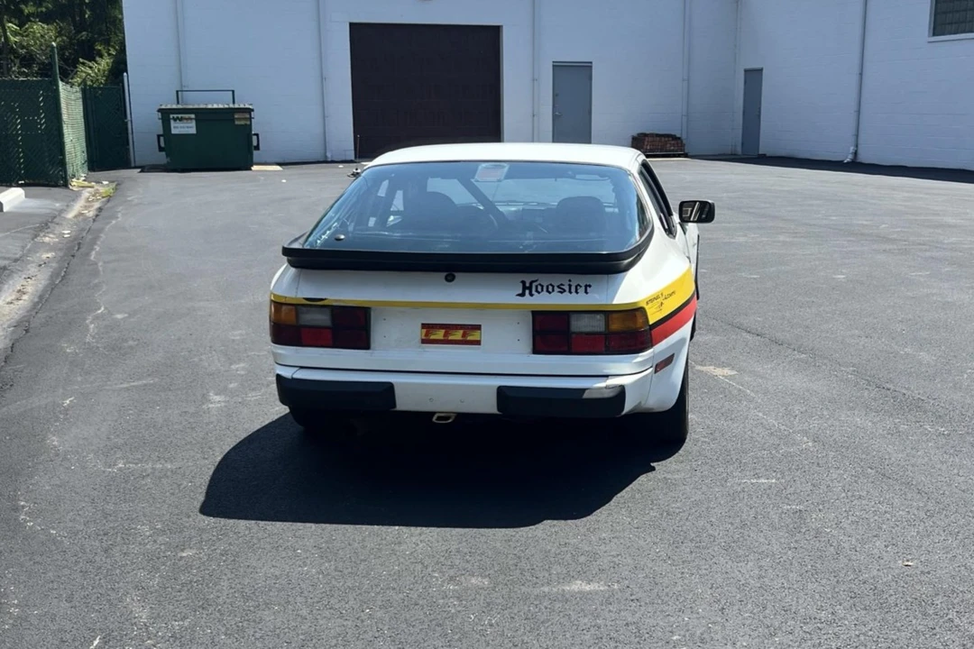 1985 Porsche 944 - Image 5 of 31