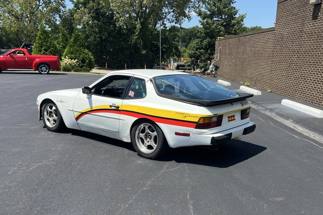 1985 Porsche 944 - Image 7 of 31
