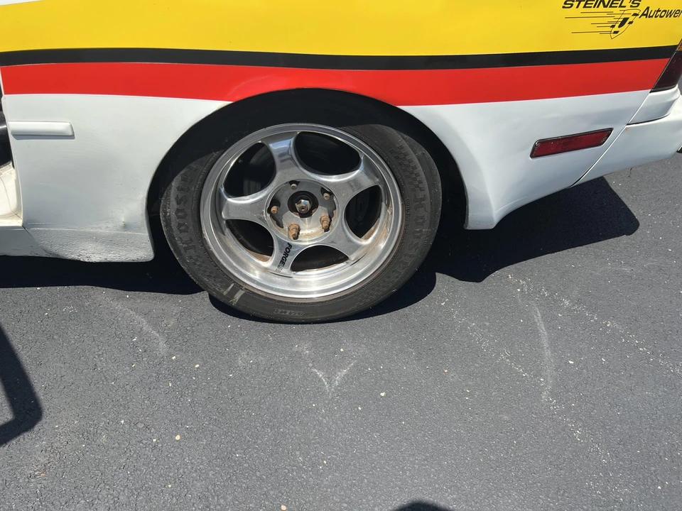 1985 Porsche 944 - Image 13 of 31