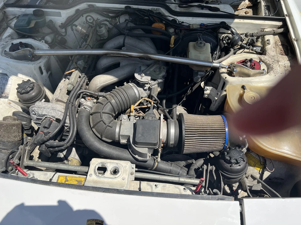 1985 Porsche 944 - Image 28 of 31