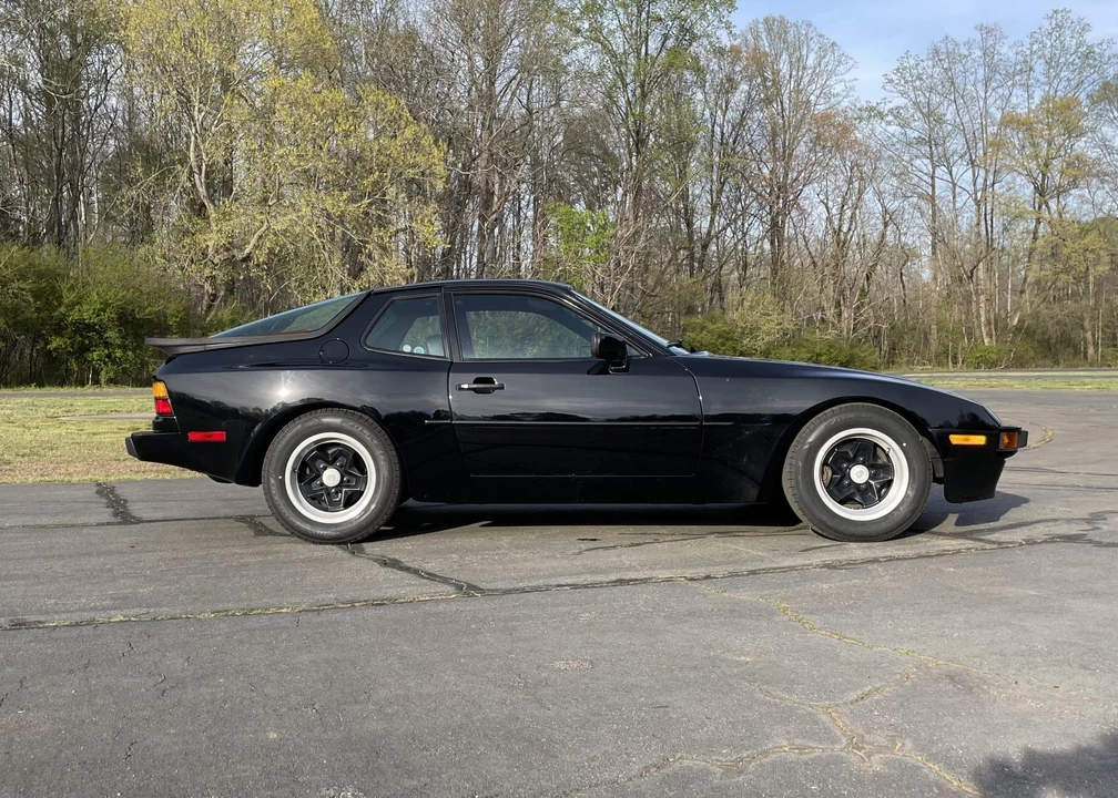 1985 Porsche 944 - Image 17 of 31