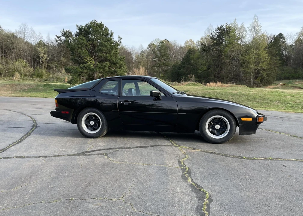 1985 Porsche 944 - Image 21 of 31