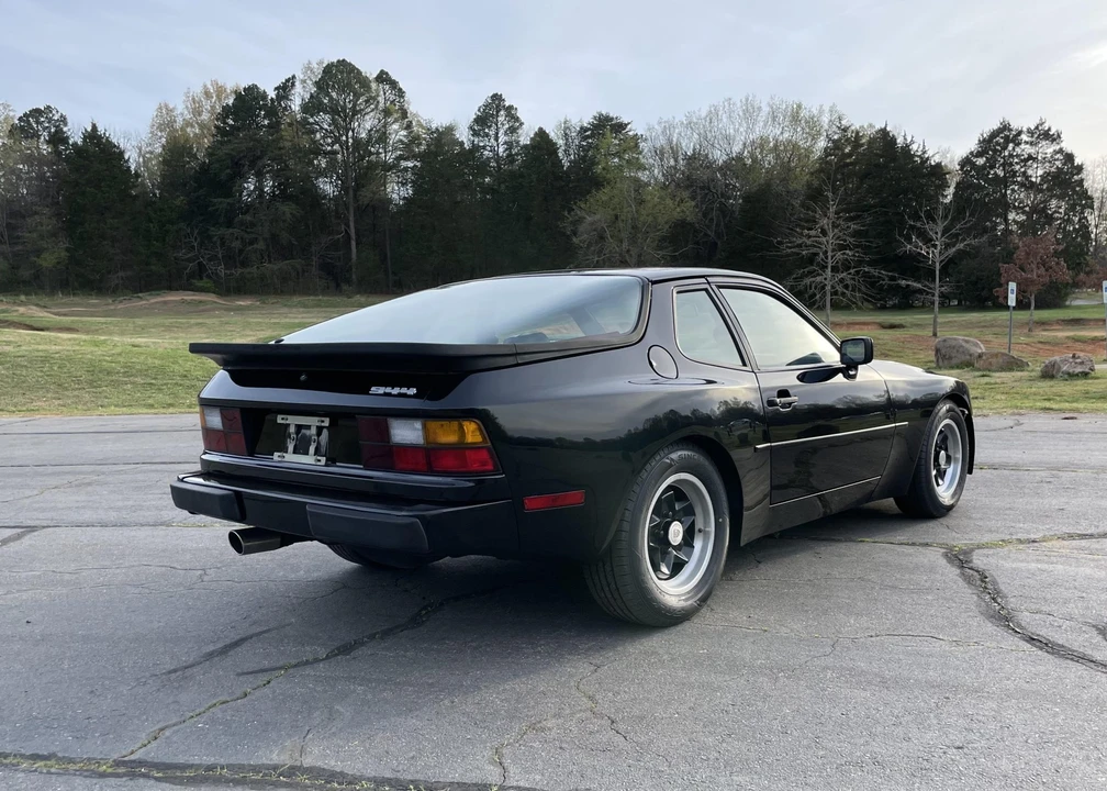 1985 Porsche 944 - Image 29 of 31