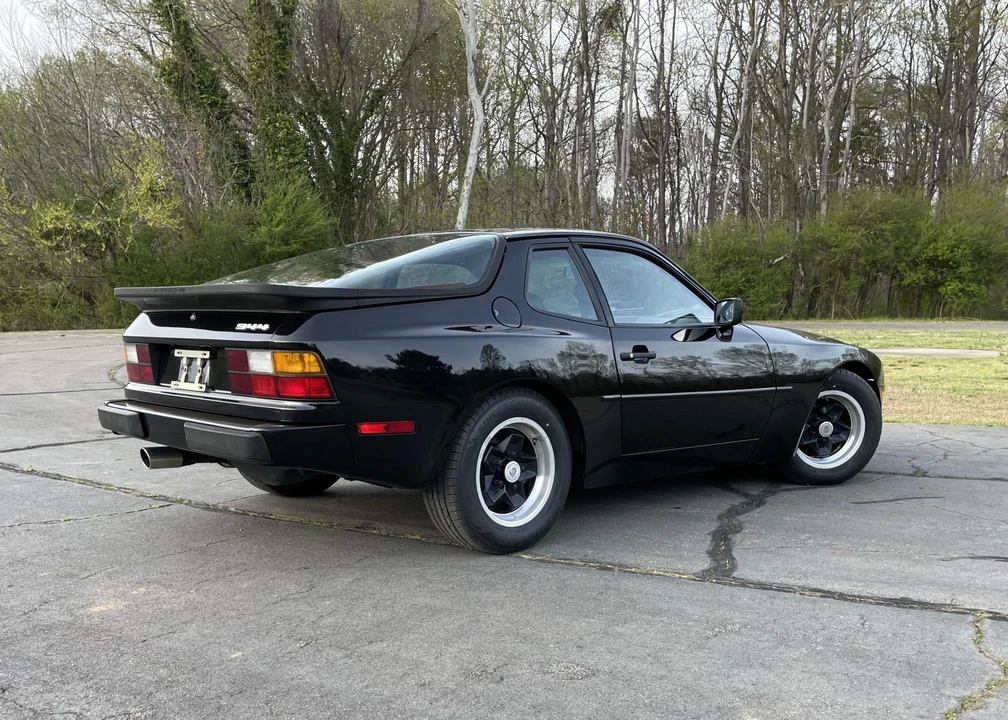 1985 Porsche 944 - Image 26 of 31