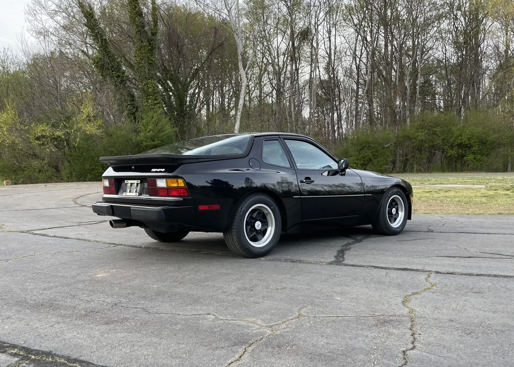 1985 Porsche 944 - Image 23 of 31