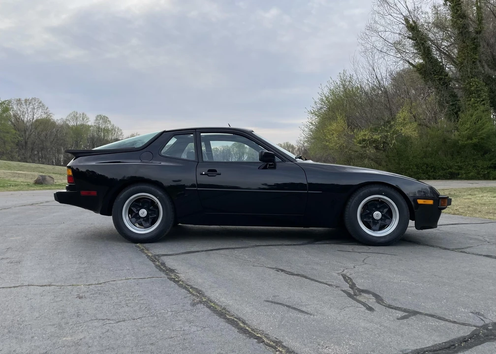 1985 Porsche 944 - Image 19 of 31