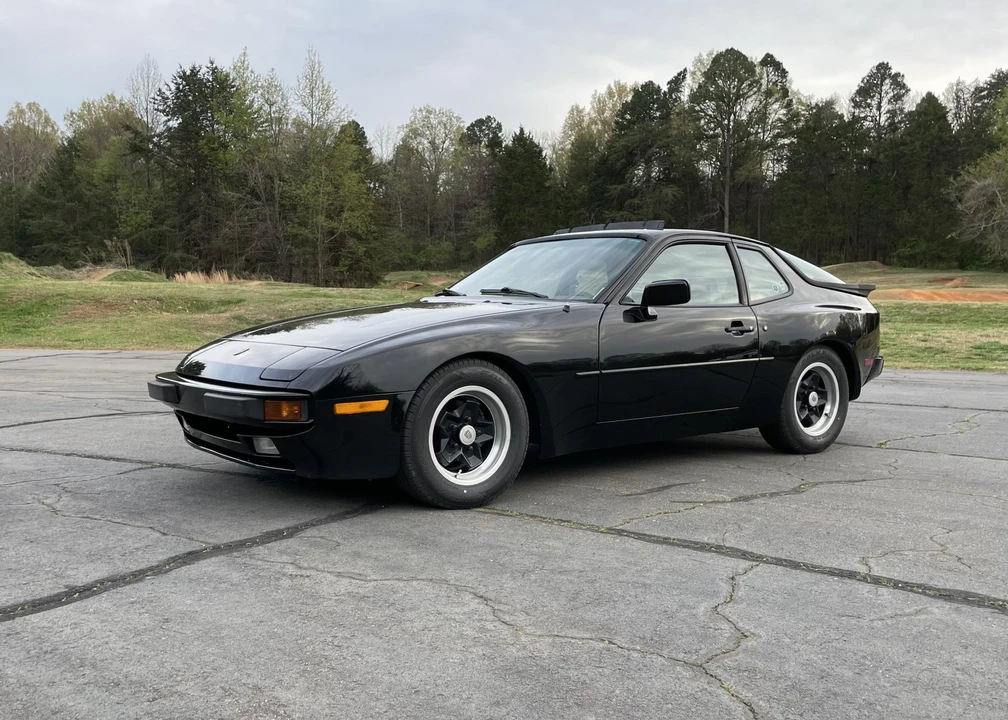 1985 Porsche 944 - Image 3 of 31