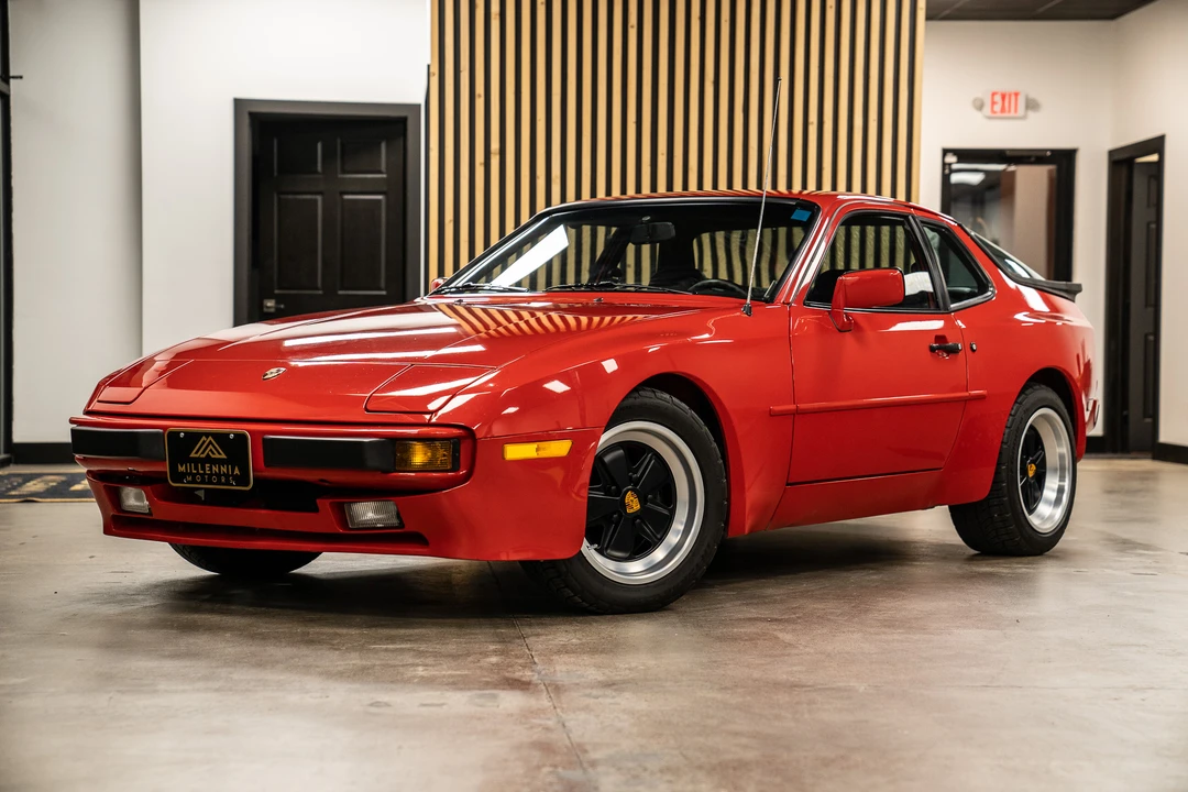1985 Porsche 944 - Image 3 of 31