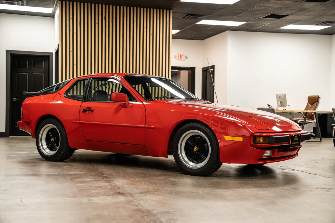 1985 Porsche 944 - Image 23 of 31