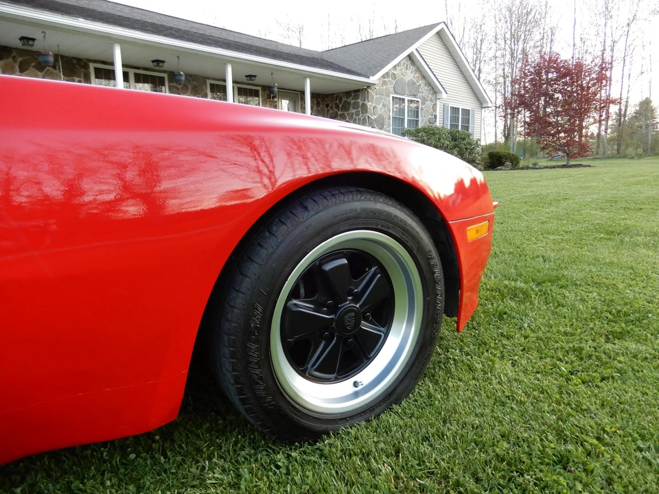 1985 Porsche 944 - Image 24 of 31