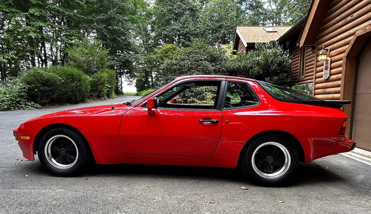 1985 Porsche 944 - Image 12 of 31