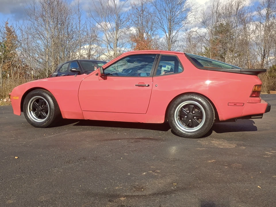 1985 Porsche 944 - Image 8 of 31
