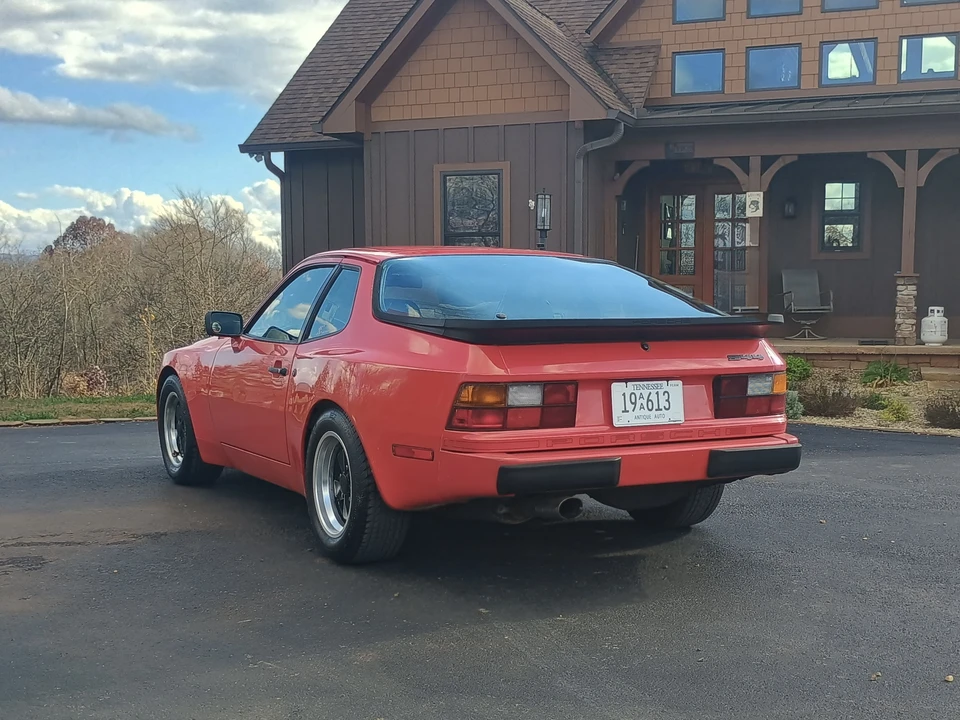 1985 Porsche 944 - Image 12 of 31